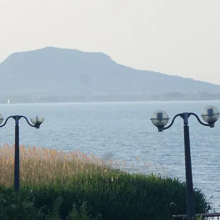 Topart Apartman And Nyaraló
