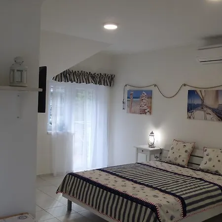 Topart Apartman And Nyaraló *