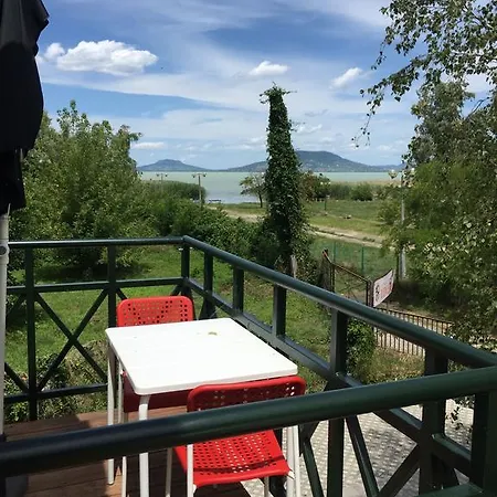 Nyaraló Topart Apartman And Balatonfenyves