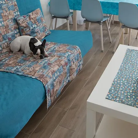 Nyaraló Topart Apartman And *