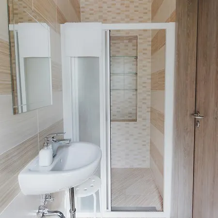 Topart Apartman And Nyaraló *