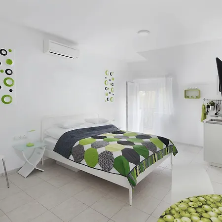 Nyaraló Topart Apartman And