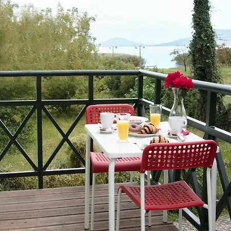 Topart Apartman And Nyaraló *